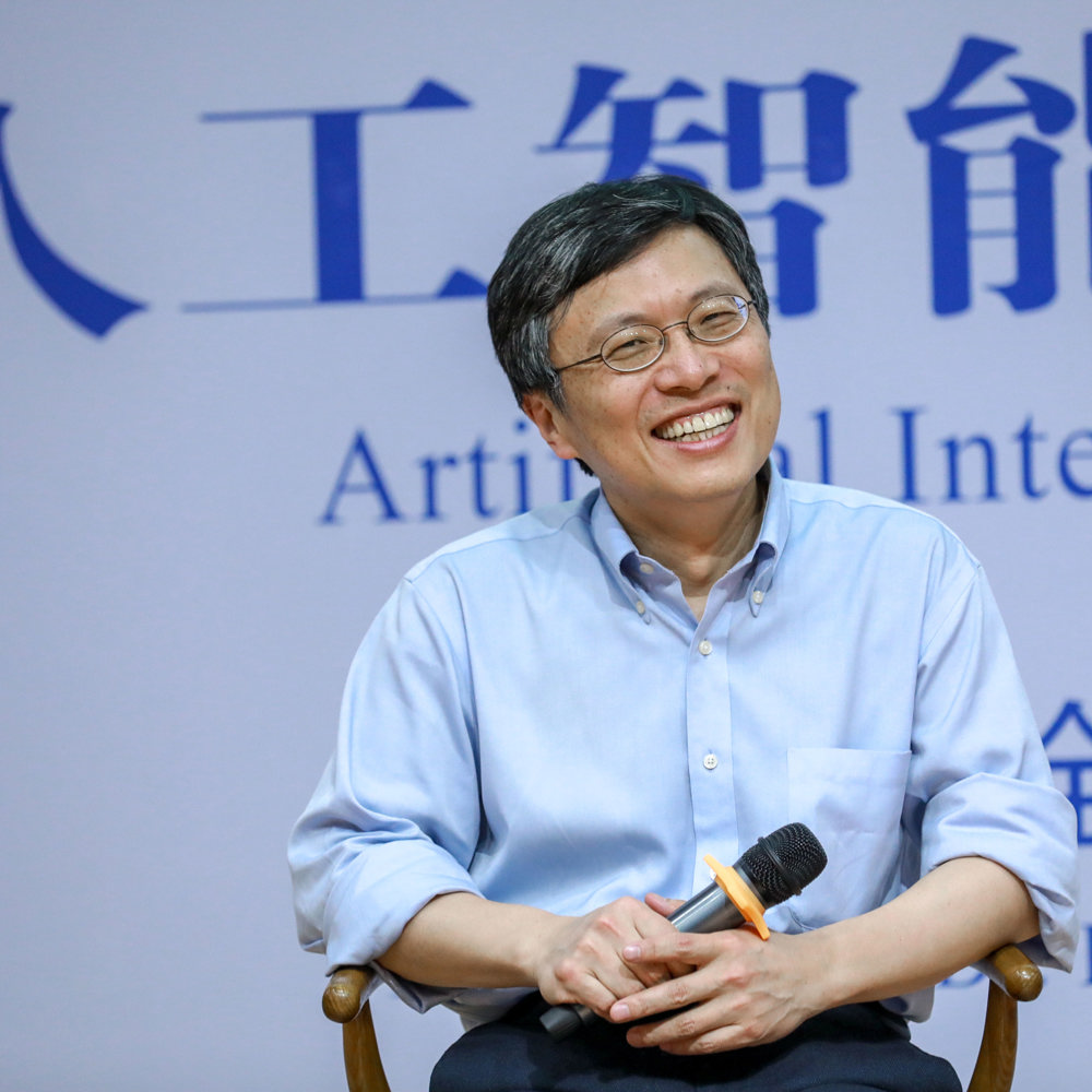 Dr Heung Yeung (Harry) Shum Freng