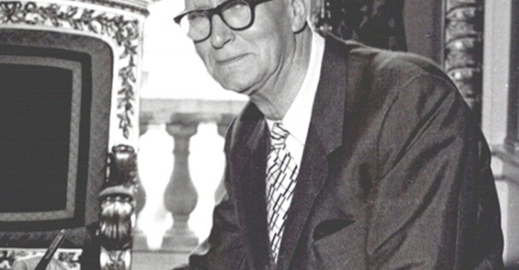 Lord Hinton 500X450