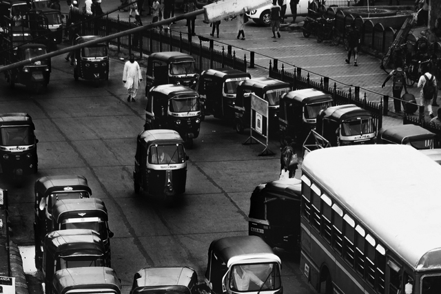 Traffic in Mumbai. Image credit: Atharva Tulsi @unsplash