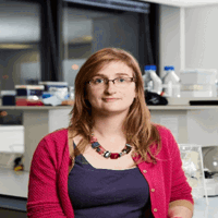 Dr Robyn Grant