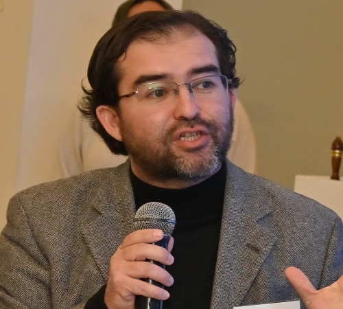 Mohammad Asfour presenting